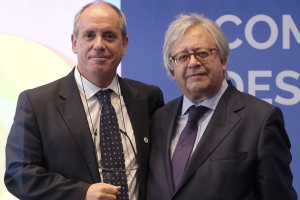 Semana Digestiva 2019: testemunho passado ao Prof. Doutor Lu&iacute;s Tom&eacute;